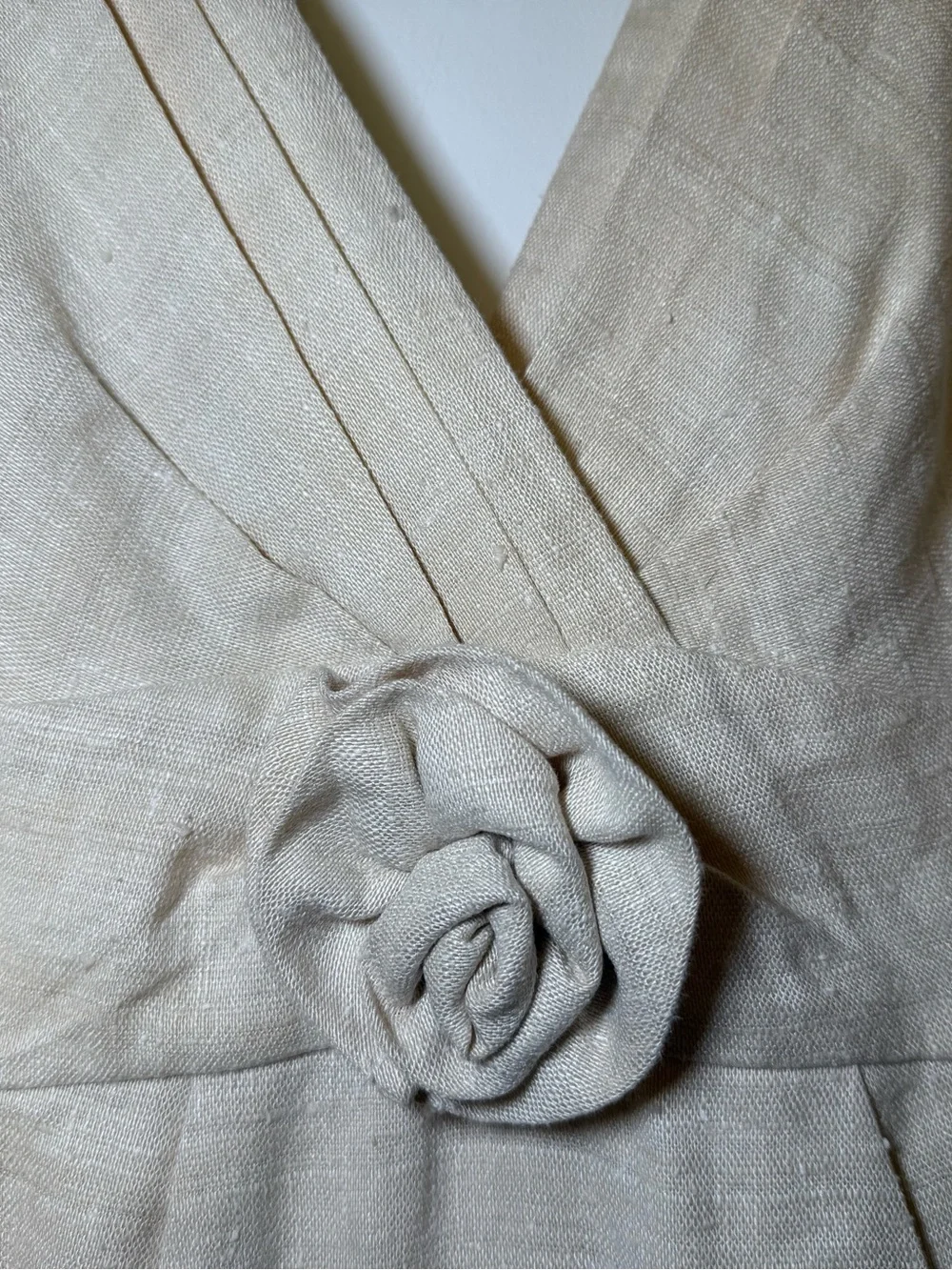 J Crew Pale Yellow Linen & Silk V Neck Dress Sz 10 V Neck Flower Pleated Preppy